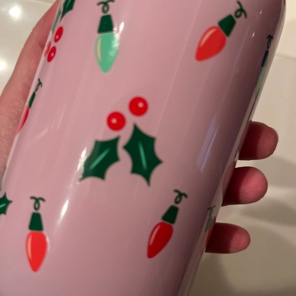 Scented Candle by DW Home Berry Fizz  – TikTok Famous Soda Can Design (hol/x) - Picture 4 of 10